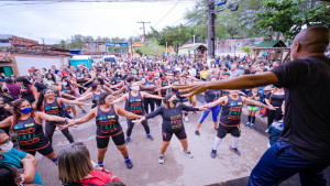 Praça e Campo Pedro Tudão é entregue em clima de festa em Camaçari