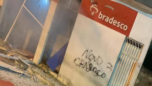 Homens armados explodem caixas eletrônicos no norte do estado