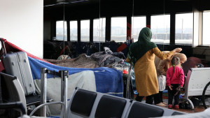 Atualmente 127 afegãos aguardam acolhimento no Aeroporto de Guarulhos