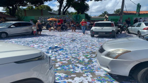 É a "festa da democracia": Salvador registra aglomerações, muita sujeira nas ruas e vários crimes eleitorais