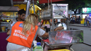 Saúde realiza treinamento para comerciantes que irão atuar no Carnaval