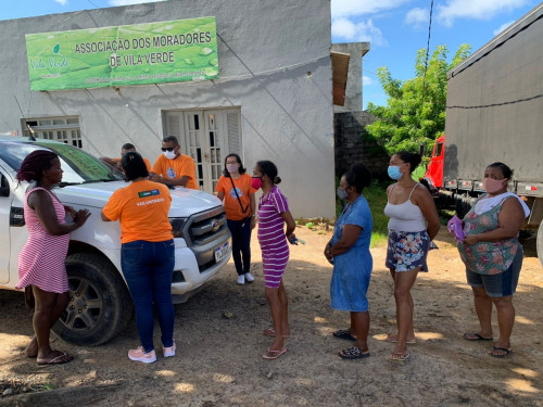 Zona rural de Camaçari é contemplada com 2º dia de entrega itinerante dos cupons da Cesta de Páscoa